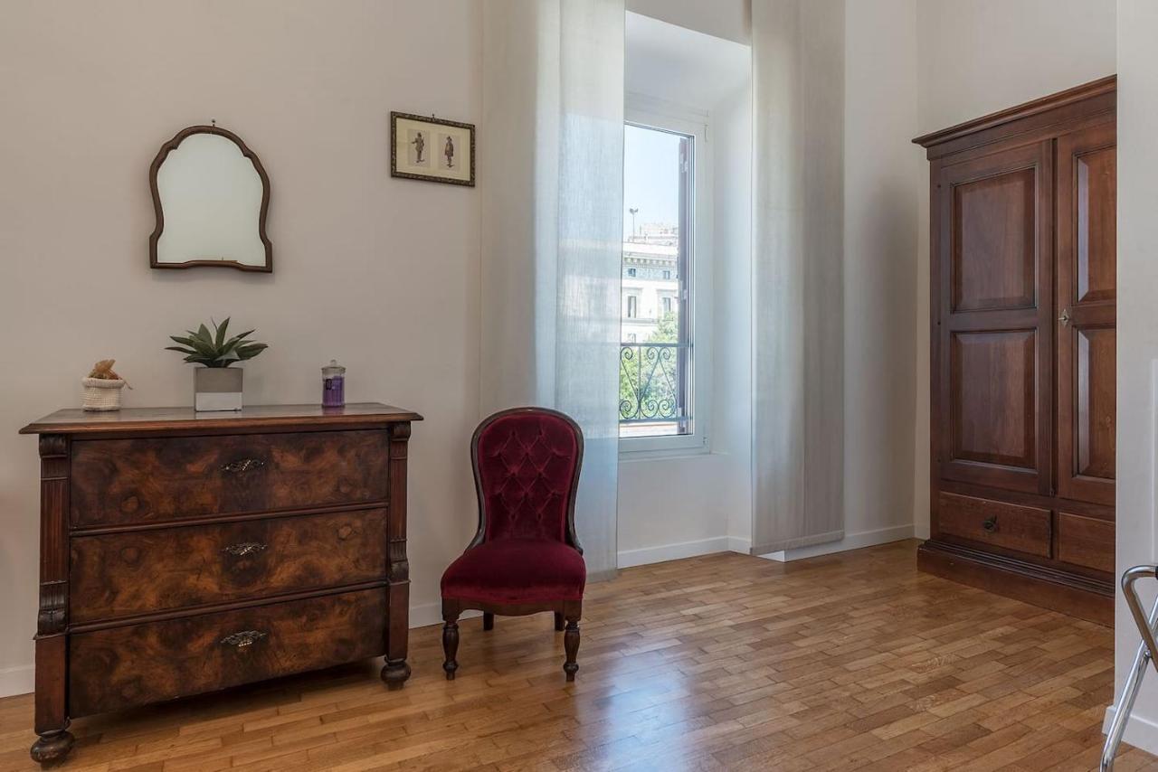 Live like a local in Rome’s exclusive Colle Oppio Appartamento Esterno foto